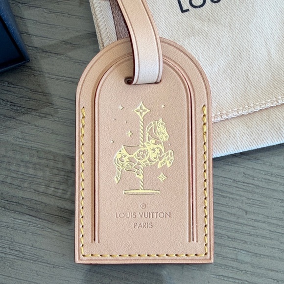 💯 Authentic Louis Vuitton luggage tag - Picture 2 of 5